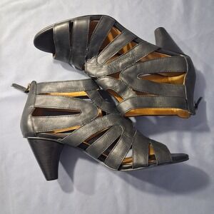 Bandolino Womens Shoes 9 W Black Leather Open Toe Strappy Heels 3 Inch Punk Rock